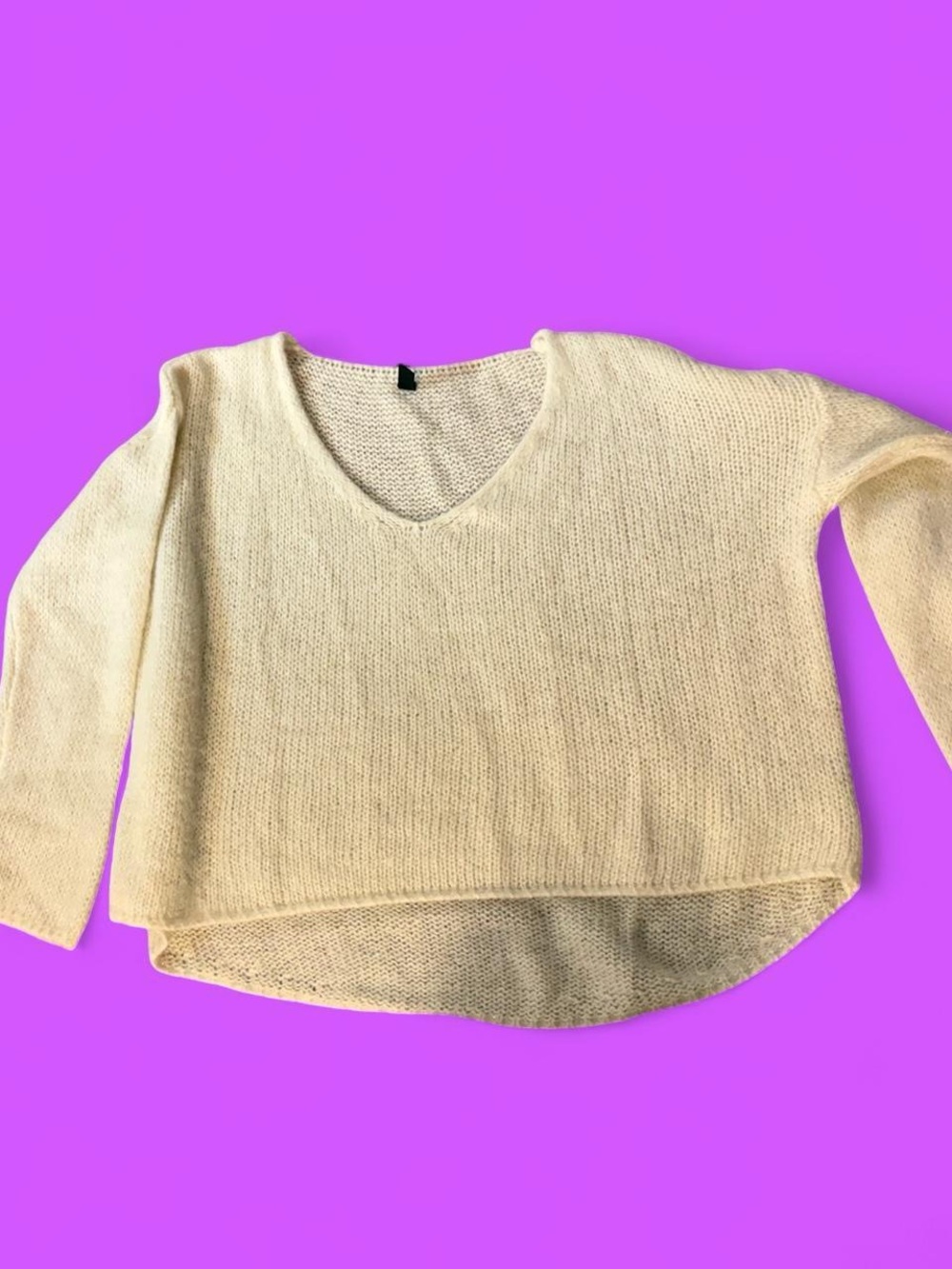 V-Neck Lightweight Cream/White Gold Thread Women's Sweater